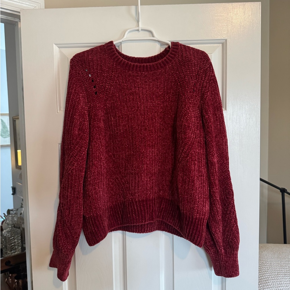 H&M Rich Burgundy Crew Neck Sweater